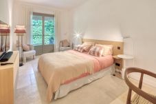 Villa à Saint Tropez - VILLA MOMENTO