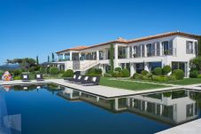 Villa à Grimaud - VILLA ELIXIR