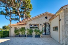 Villa à Antibes - VILLA NÉRÉE