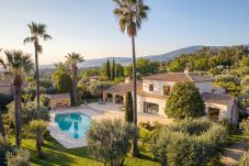 Villa à Valbonne - VILLA LIVIA
