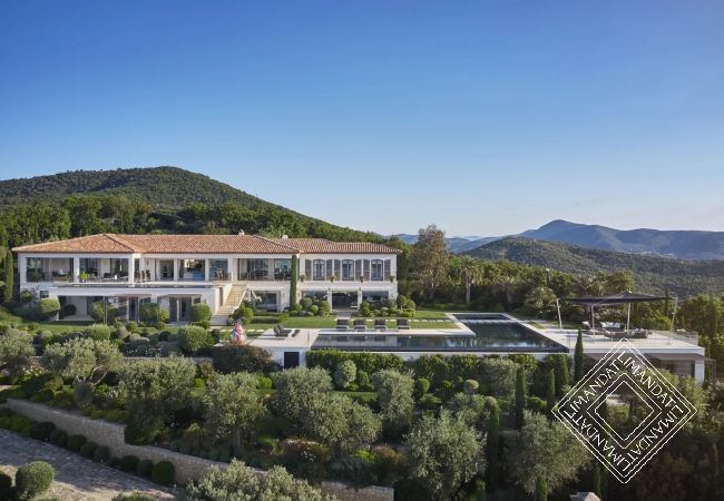 Villa à Grimaud - VILLA ELIXIR