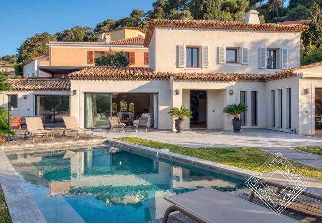 Villa à Saint-Jean-Cap-Ferrat - VILLA CÉLESTE