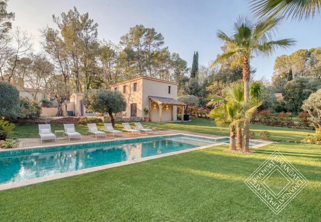 Villa à Roquefort-les-Pins - VILLA SOLÉNA