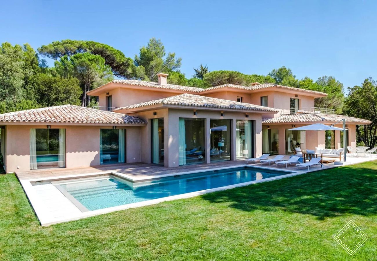 Villa à Saint Tropez - VILLA TROPEZIA