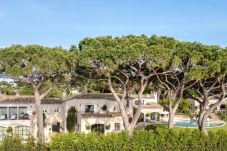 Villa in Antibes - VILLA ROSALYA