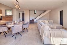 Villa in Roquefort-les-Pins - VILLA SOLÉNA