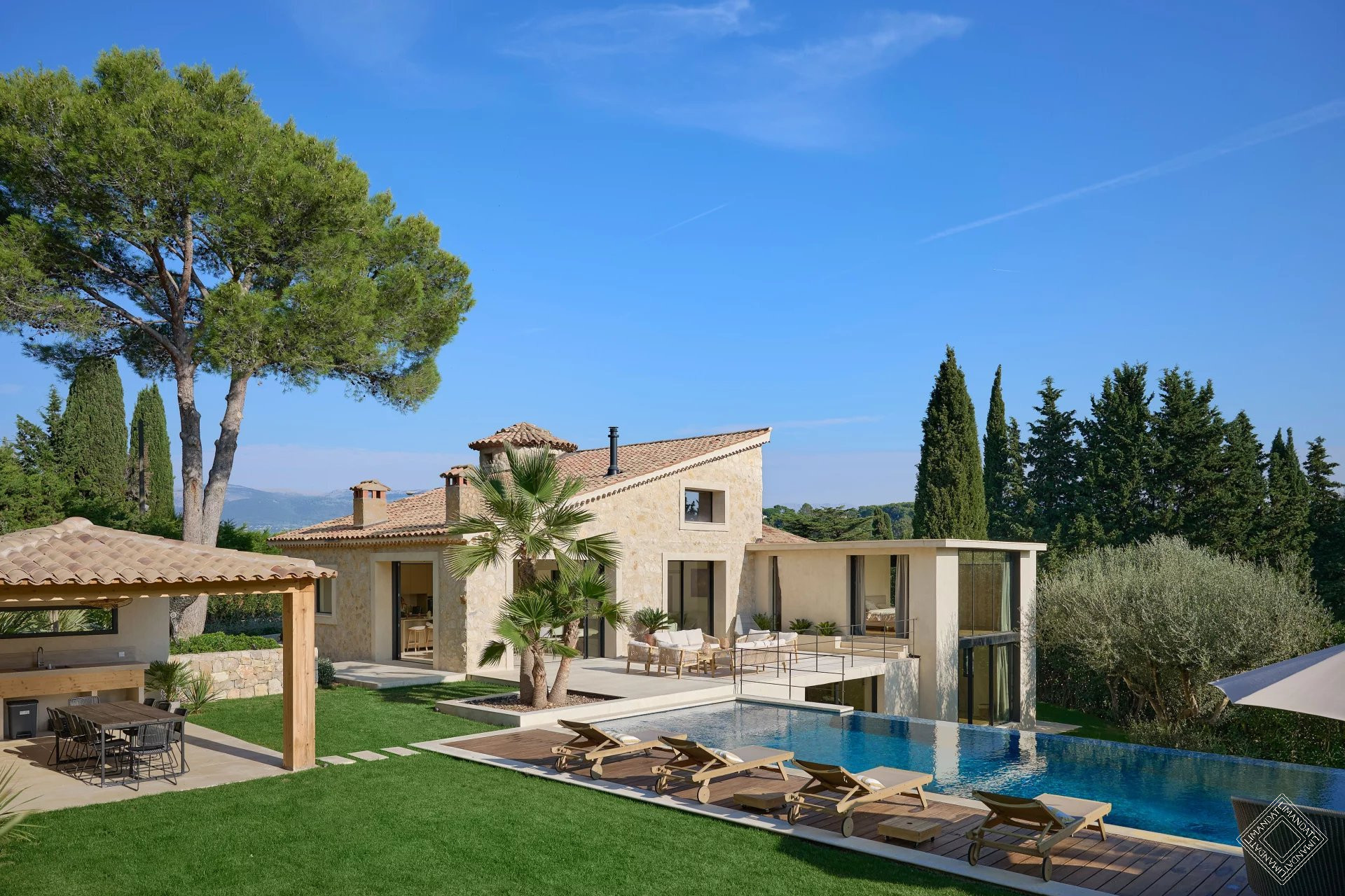 Villa/Dettached house in Mougins - VILLA CAUVIN