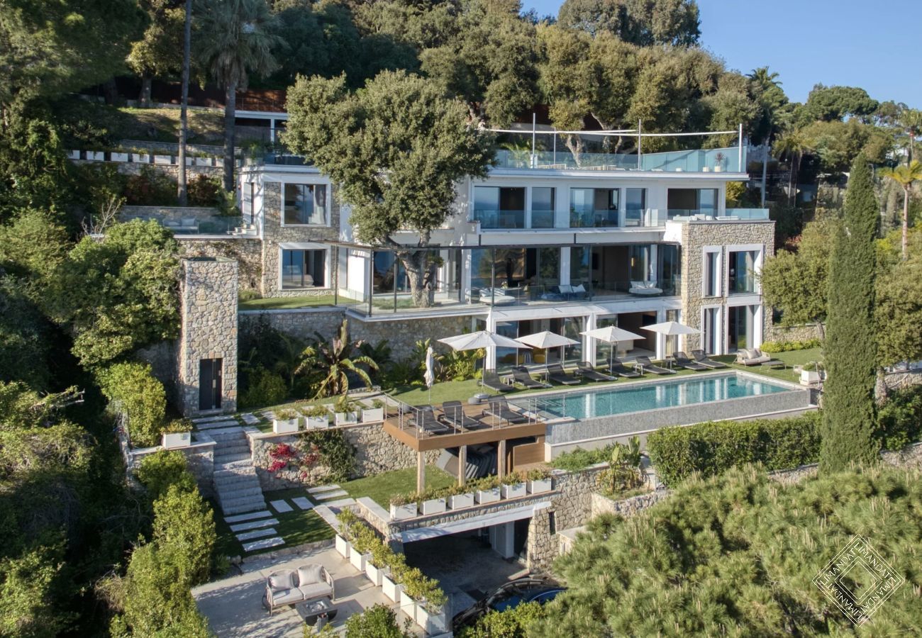 Villa in Cannes - VILLA GARABET