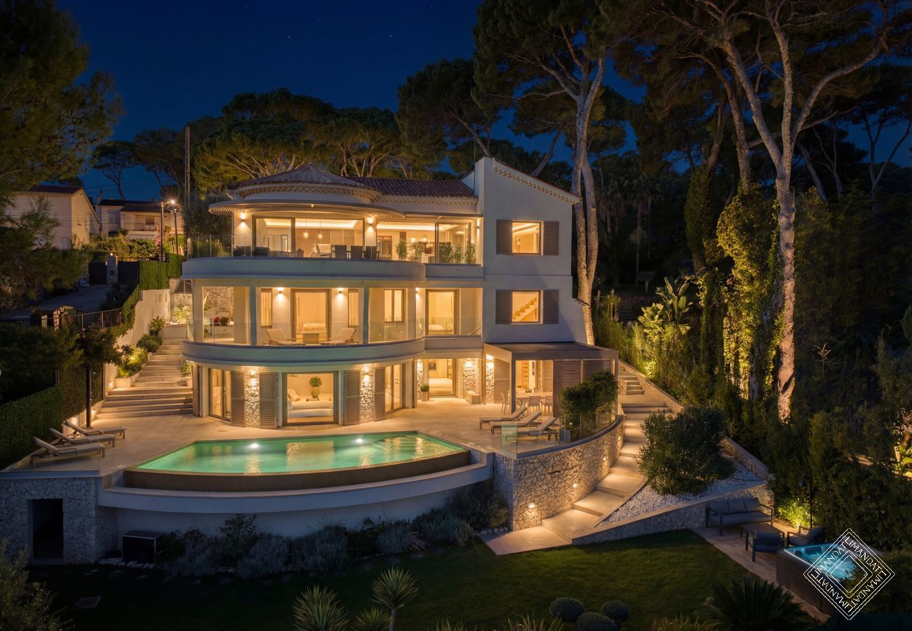 Villa in Antibes - VILLA NÉRÉE